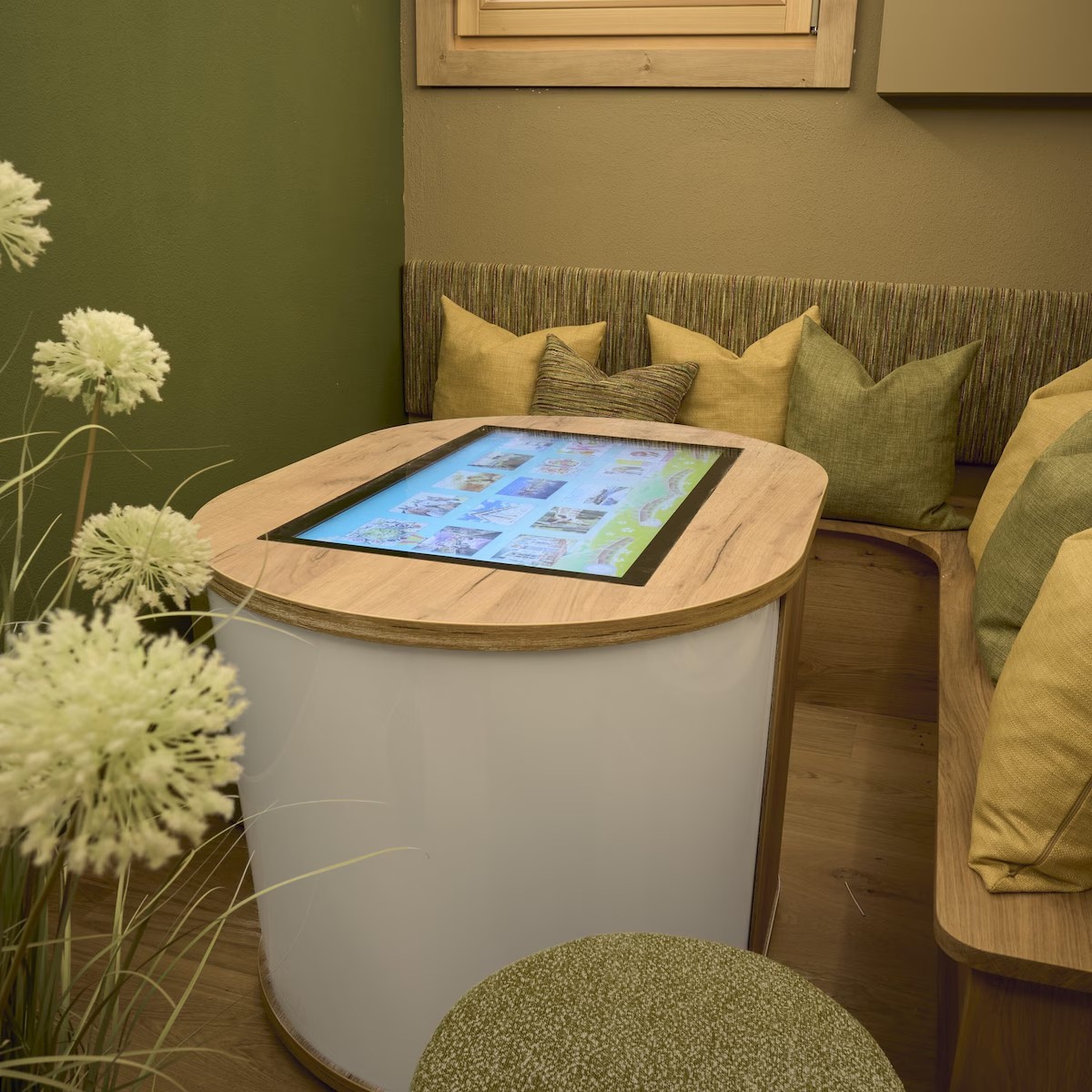 Magic PlayTable im Hotel digitaler Kinderspieltisch Magic PlayTable im Hotel