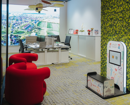 MyKidsCorner classic in der Ostseesparkasse Kinderterminal MyKidsCorner classic Kinderspielecke Kindercomputer Touchscreen Bank Sparkasse