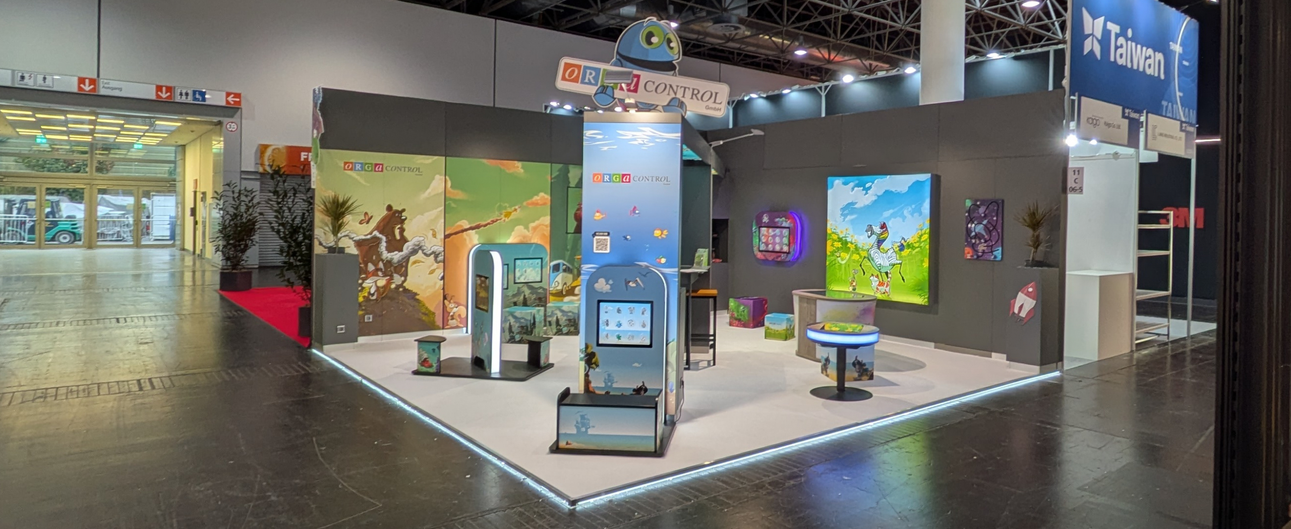 Euroshop 2026 Stand 11C10 - interaktive Kinderspielecken und Kinderterminals für Retail und Gastronomie